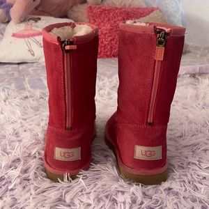 Size 13 pink Ugg’s